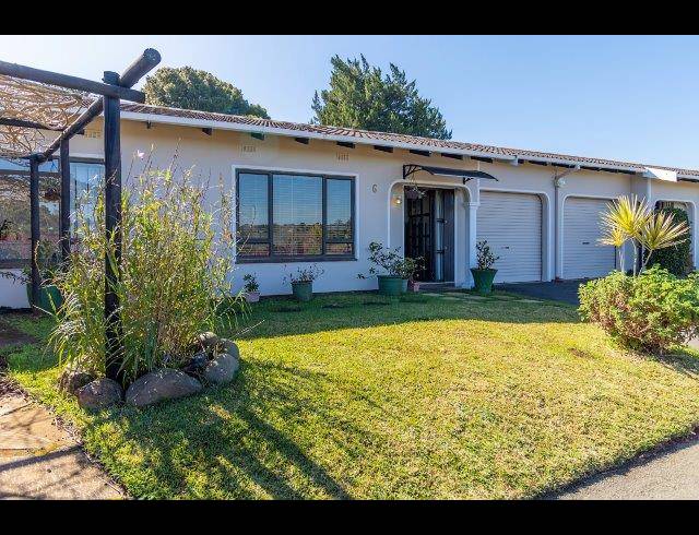 2 BEDROOM SIMPLEX SOLD IN WATERFALL